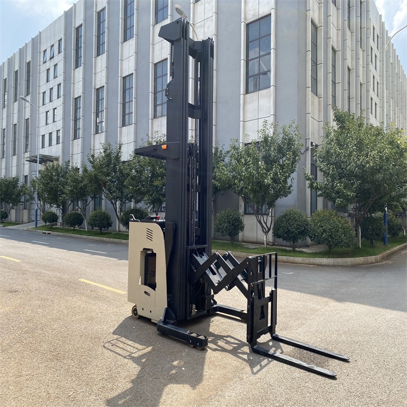 Electric Forklift - 1,6T 1600KG Scherenhubwagen mit Blei-Säure-Batterie, 6500mm